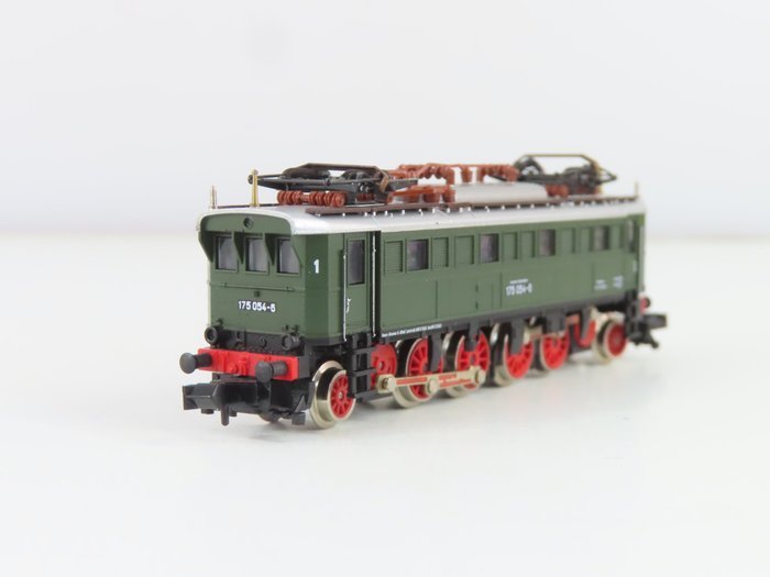 #0442 Locomotiva ROCO BR 175 N minitrix 2974 1
